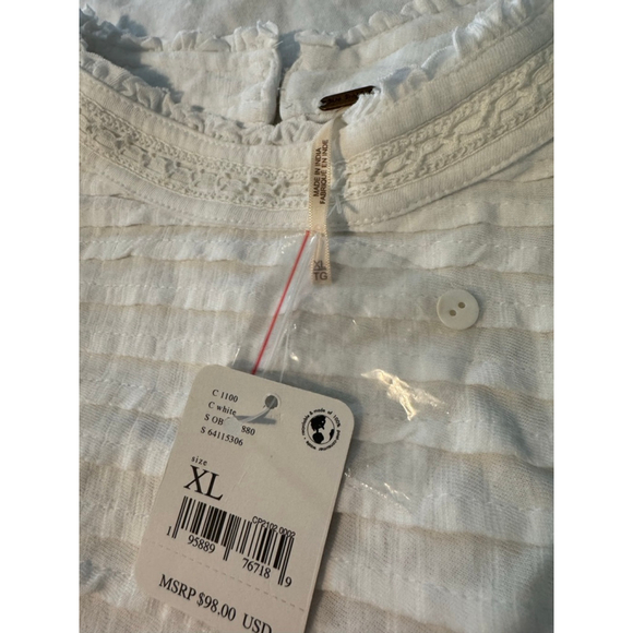 Free People Le Femme Tee Size XL NWT Cream with Lace Boho Romance Preorder on FP - Picture 4 of 6